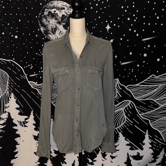 American Eagle Button Down Shirt - Picture 6 of 10